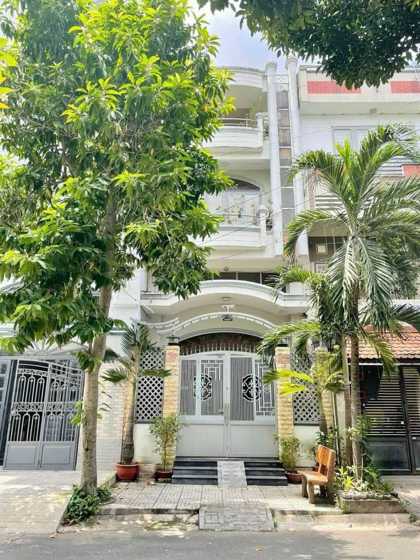 110m2 Townhouse in District 7, Ho Chi Minh, Vietnam No. 30309