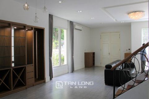 4 bedrooms Villa in Long Bien, Ha Noi, No. 2460 2