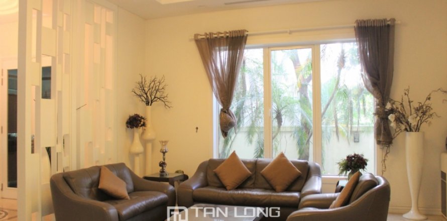 4 bedrooms Villa in Long Bien, Ha Noi, No. 2455