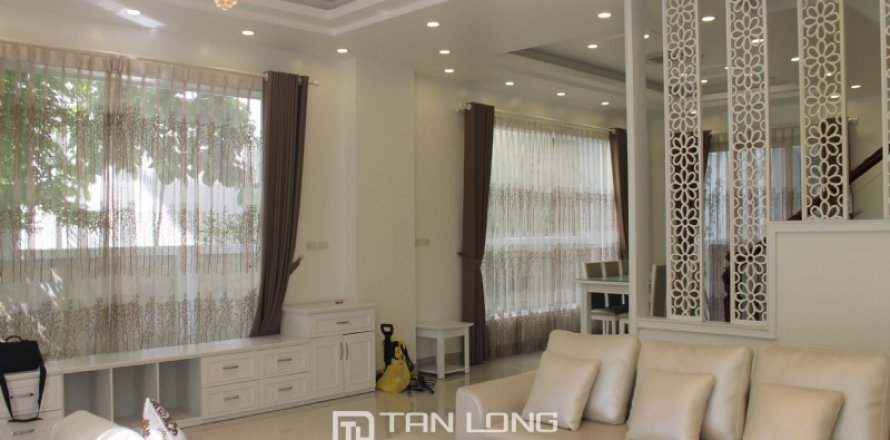 3 bedrooms Villa in Long Bien, Ha Noi, No. 2456
