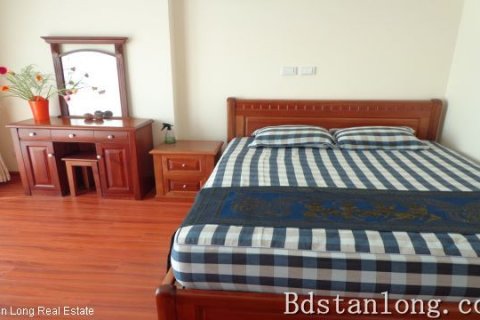 Квартира с 3 спальнями в Тэйхо, Ханой ,  № 4476 2