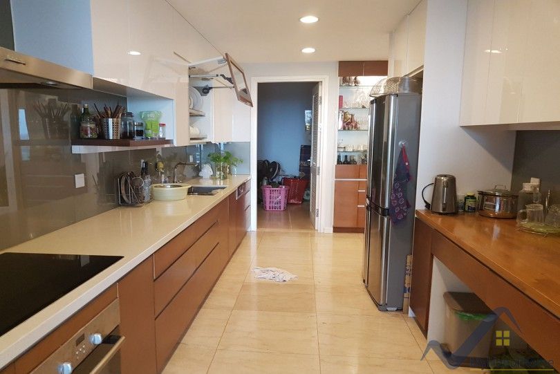 4 bedrooms Apartment in Tay Ho, Ha Noi, Vietnam No. 19561
