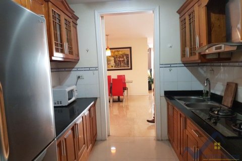 4 bedrooms Apartment in Tay Ho, Ha Noi, No. 19560 4