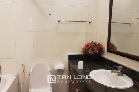 4 bedrooms Apartment in Tay Ho, Ha Noi, No. 3421 9
