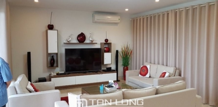7 bedrooms Villa in Tay Ho, Ha Noi, No. 3415