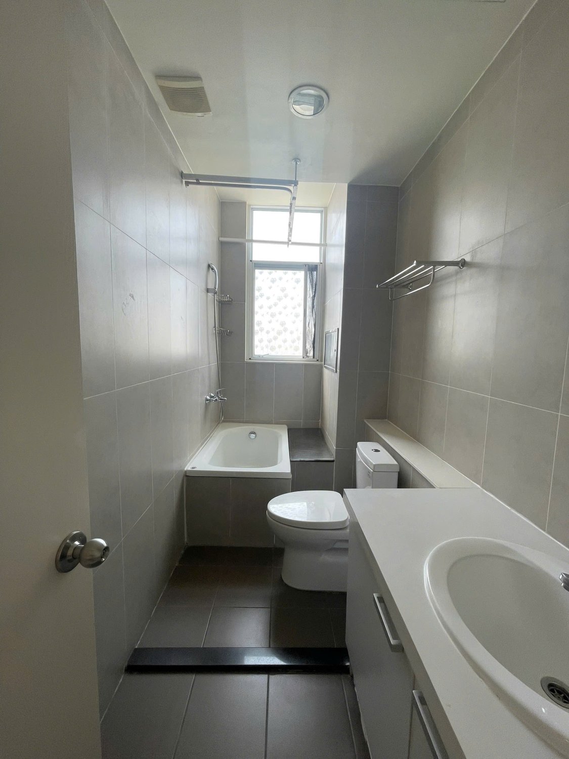 3 bedrooms Condo in Thu Dau Mot, Vietnam No. 26682