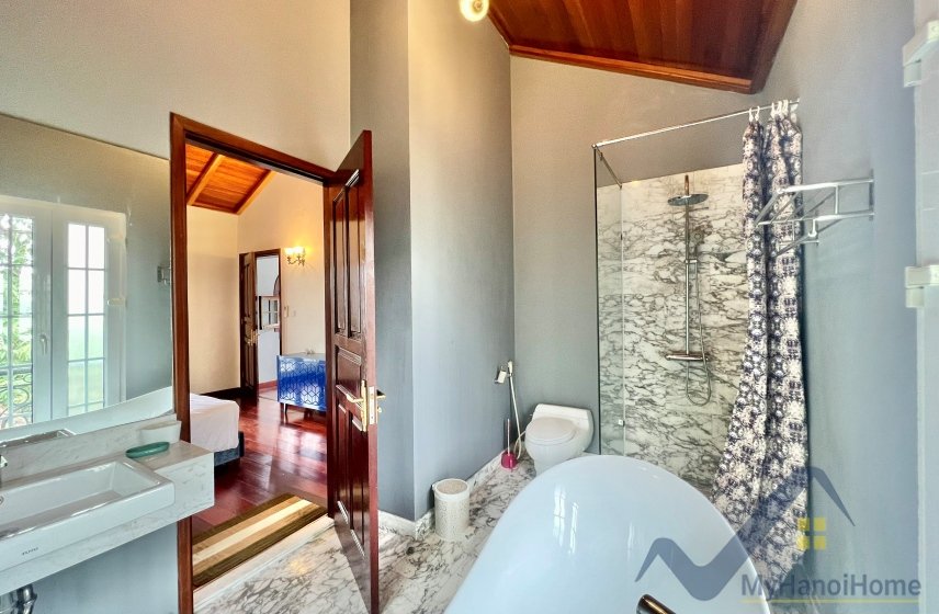 4 bedrooms House in Long Bien, Ha Noi, Vietnam No. 26676