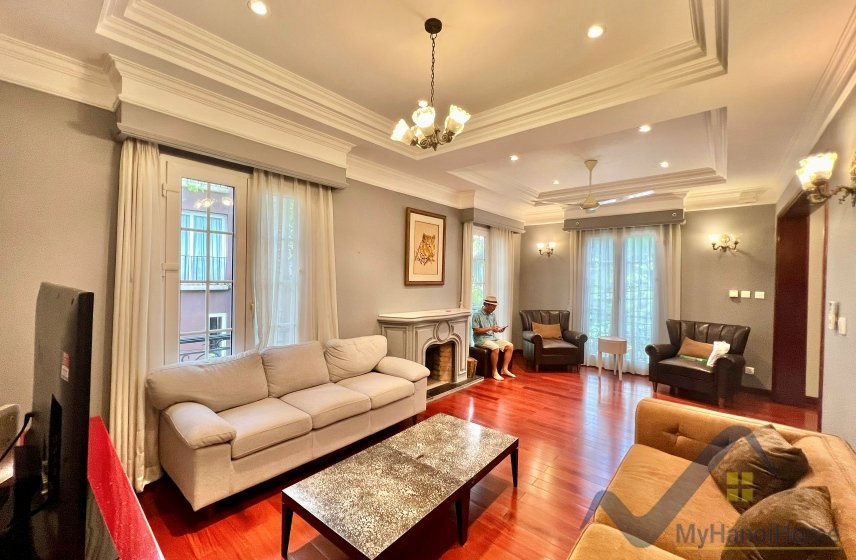 4 bedrooms House in Long Bien, Ha Noi, Vietnam No. 26676