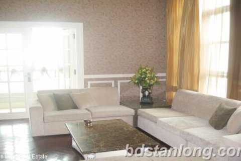 Квартира с 3 спальнями в Намтыльем, Ханой ,  № 8508