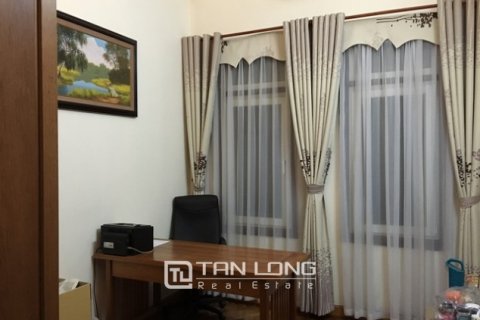 Дом с 4 спальнями в Тэйхо, Ханой ,  № 4623 5