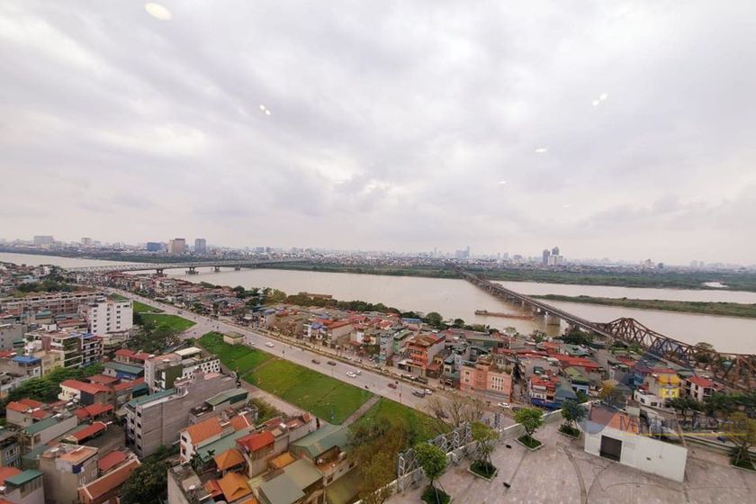 Квартира с 3 спальнями в Лонгбьен, Ханой, Вьетнам № 20023