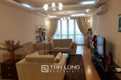 Квартира с 3 спальнями в Тэйхо, Ханой , № 3410