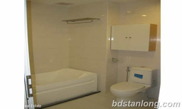 1 bedroom Apartment in Hoan Kiem, Ha Noi, Vietnam No. 8302
