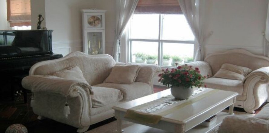 Квартира с 3 спальнями в Намтыльем, Ханой , № 8569