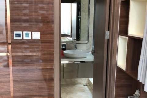 Квартира с 2 спальнями в Биньтхань, Хошимин , № 23057 13