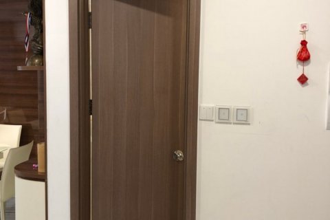 Квартира с 2 спальнями в Биньтхань, Хошимин , № 23057 9