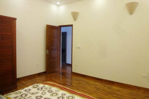 Квартира с 3 спальнями в Тэйхо, Ханой , № 5993 13