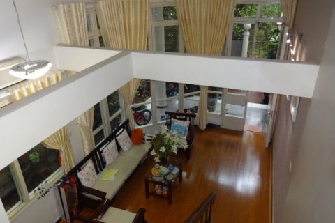 3 bedrooms House in Tay Ho, Ha Noi,  No. 5992 9
