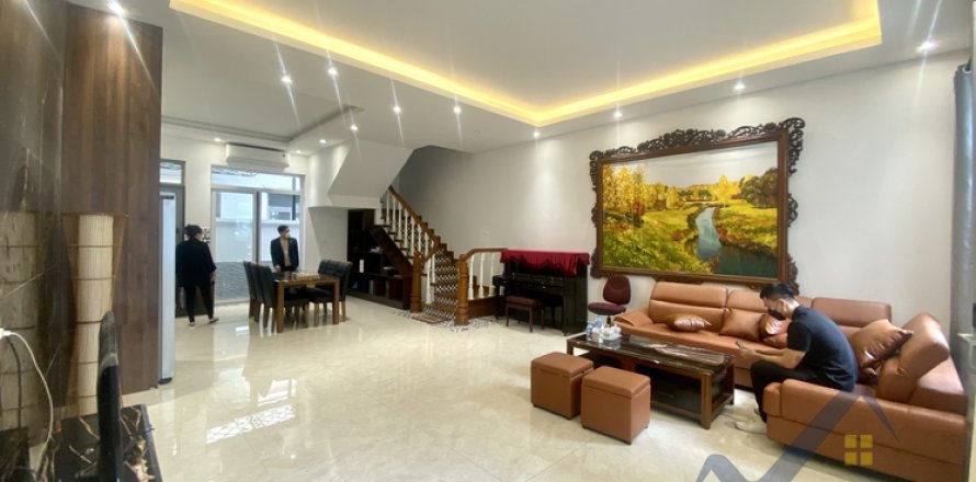 3 bedrooms Villa in Long Bien, Ha Noi, No. 19044