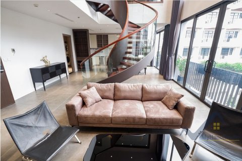 3 bedrooms Apartment in Tay Ho, Ha Noi, No. 19043 2
