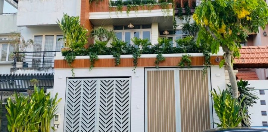 Studio Villa in District 7, Ho Chi Minh,  No. 9191