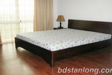3 bedrooms Apartment in Tay Ho, Ha Noi,  No. 7733 6
