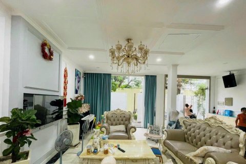 Studio Villa in District 7, Ho Chi Minh,  No. 9549