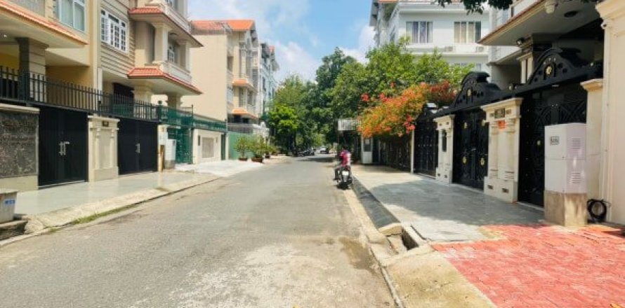 Studio Villa in District 7, Ho Chi Minh, No. 17701