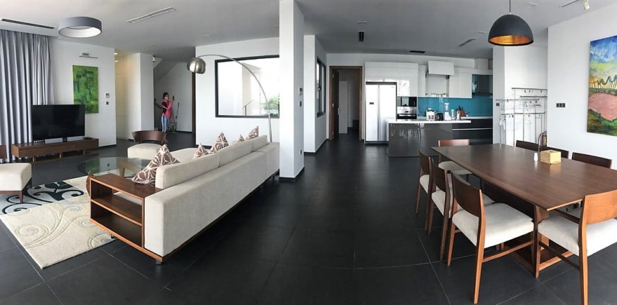 4 bedrooms Villa in Nha Trang, No. 28765