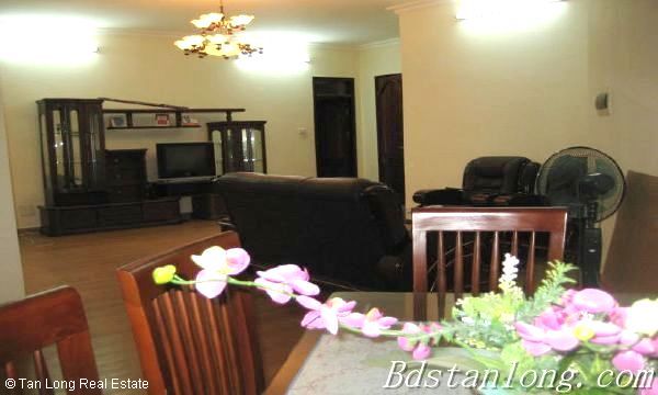 3 bedrooms Apartment in Cau Giay, Ha Noi, Vietnam No. 8044