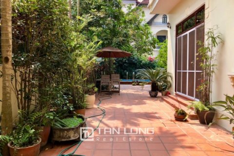 5 bedrooms Villa in Tay Ho, Ha Noi, No. 3053 2