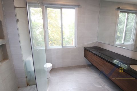 5 bedrooms Villa in Long Bien, Ha Noi, No. 19992 12