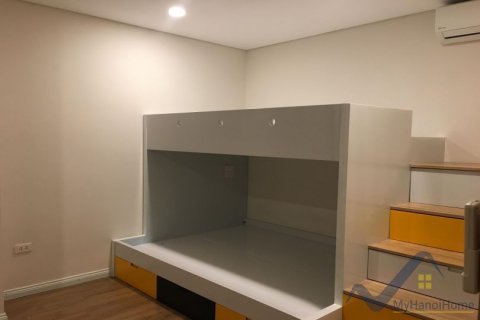 Квартира с 2 спальнями в Лонгбьен, Ханой , № 19995 11