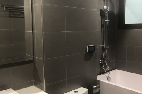 Studio Apartment in Ba Dinh, Ha Noi, No. 18199 5