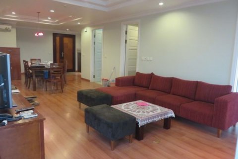 3 bedrooms Apartment in Tay Ho, Ha Noi, No. 5433 3