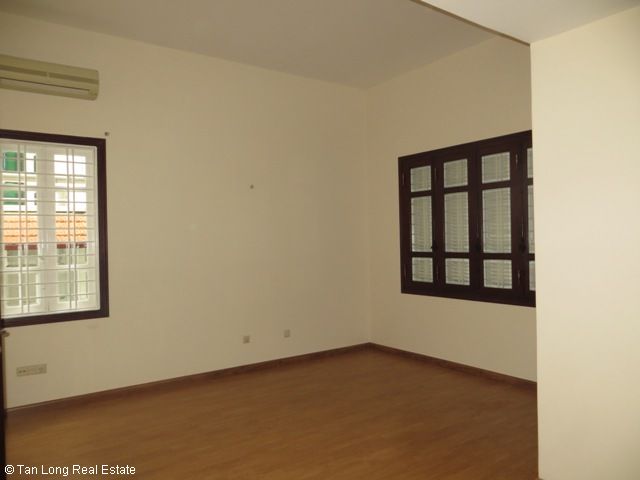 5 bedrooms Villa in Cau Giay, Ha Noi, Vietnam No. 5960