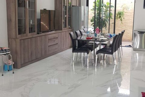 140m2 Villa in District 7, Ho Chi Minh,  No. 12898 3