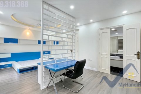 Вилла с 3 спальнями в Лонгбьен, Ханой , № 20236 13