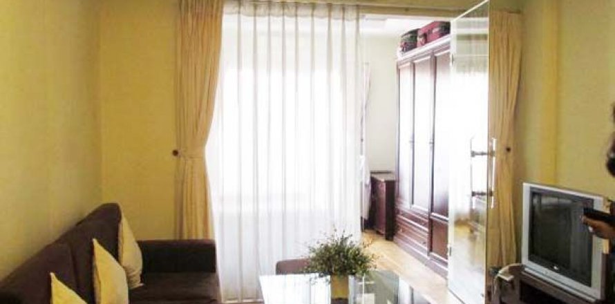 Квартира с 1 спальней в Хоанкьем, Ханой , № 4451