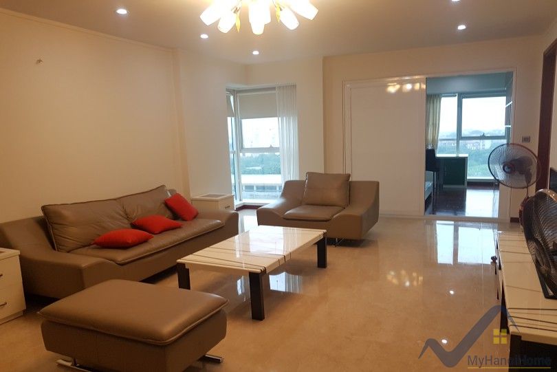3 bedrooms Apartment in Tay Ho, Ha Noi, Vietnam No. 19553