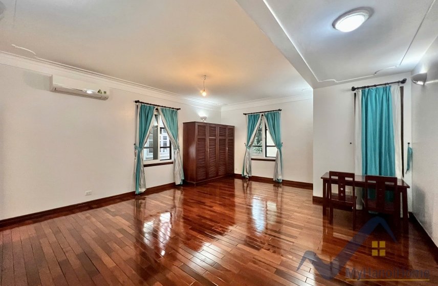 5 bedrooms Villa in Tay Ho, Ha Noi, Vietnam No. 26500