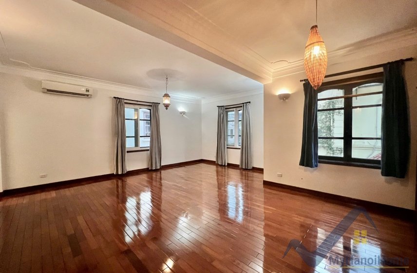 5 bedrooms Villa in Tay Ho, Ha Noi, Vietnam No. 26500