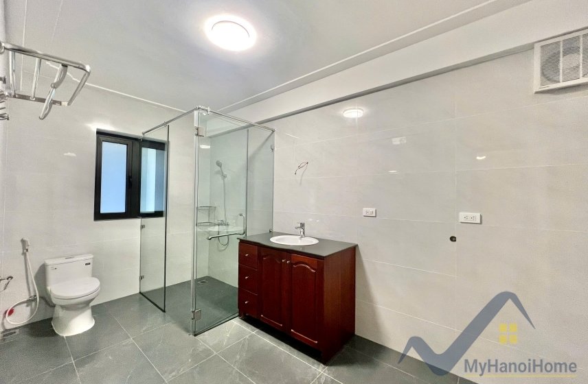 5 bedrooms Villa in Tay Ho, Ha Noi, Vietnam No. 26500