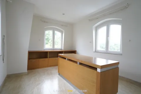 4 bedrooms Villa in Thu Duc, Ho Chi Minh, No. 27612 8