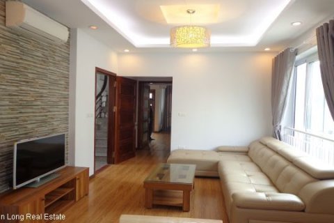 2 bedrooms Apartment in Tay Ho, Ha Noi, No. 3921 3