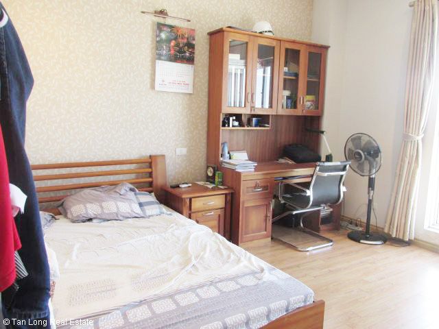 Квартира с 3 спальнями в Тэйхо, Ханой, Вьетнам № 6781