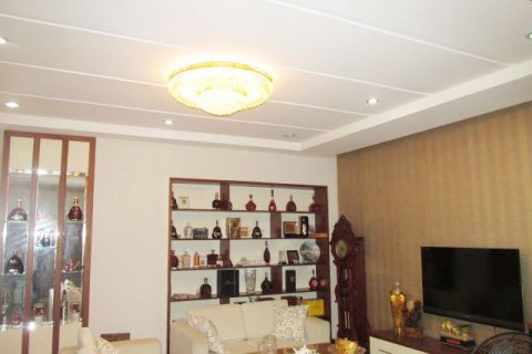 Квартира с 3 спальнями в Тэйхо, Ханой , № 6781 2