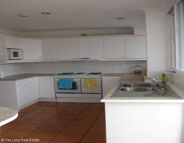 3 bedrooms Apartment in Ba Dinh, Ha Noi, Vietnam No. 7498