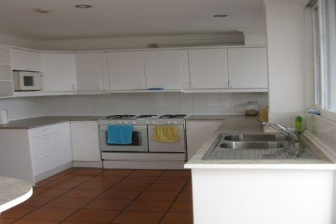3 bedrooms Apartment in Ba Dinh, Ha Noi, No. 7498 7