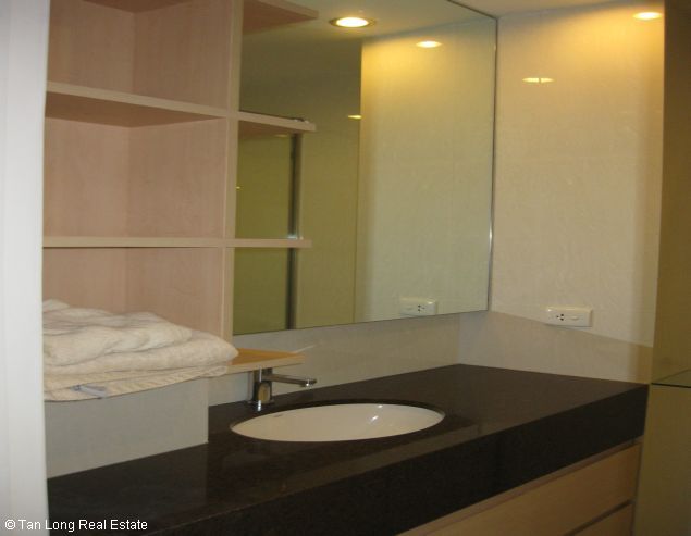 3 bedrooms Apartment in Ba Dinh, Ha Noi, Vietnam No. 7498
